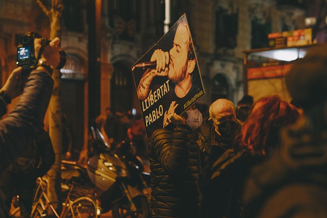 'No Kings' Protests: Why Anti-Trump Rallies Are Surging Across the US