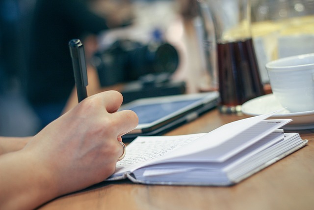 Top 10 AI Tools Revolutionizing Your Workflow in 2025
